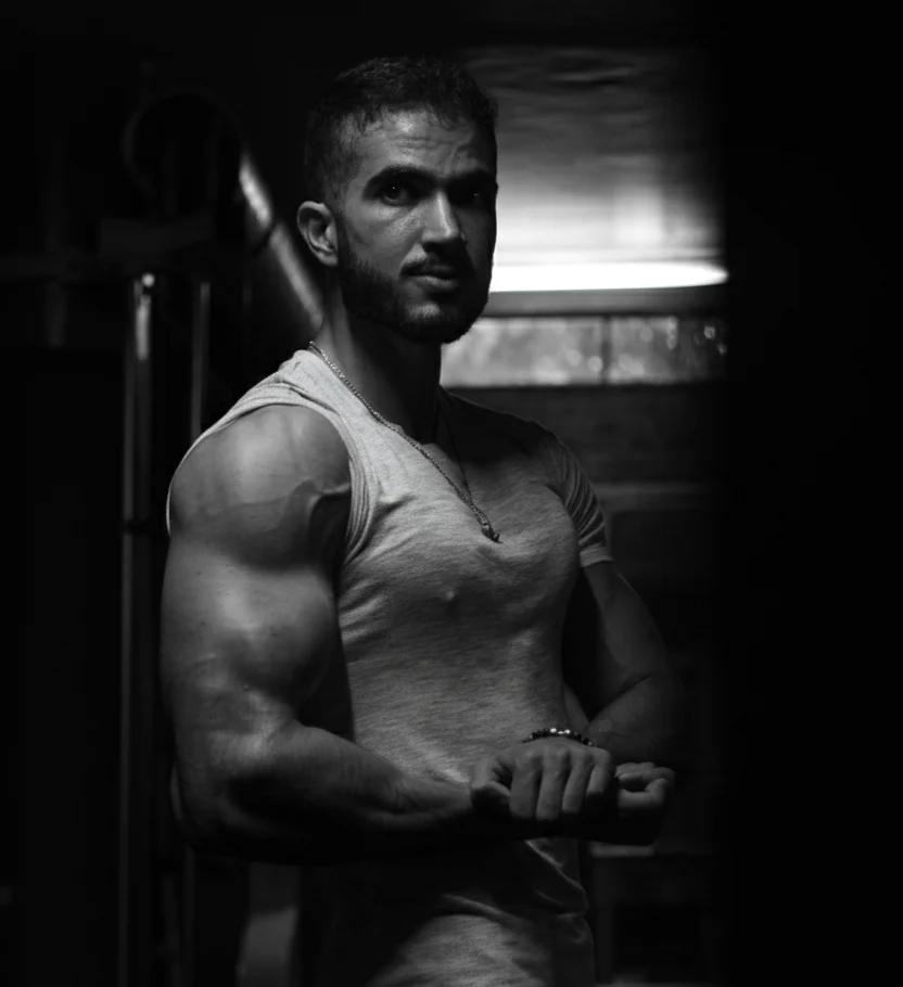 سأشرح الفرق بين الواي بروتين و الجينر | ما الأفضل لك 2025 ؟ 5 الناشر فتنس العرب